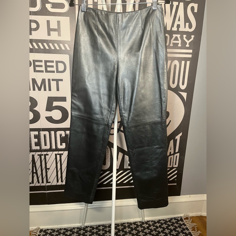 Dana Buchman Petite 100% Lambs Skin Gunmetal Grey Silver Leather Pants